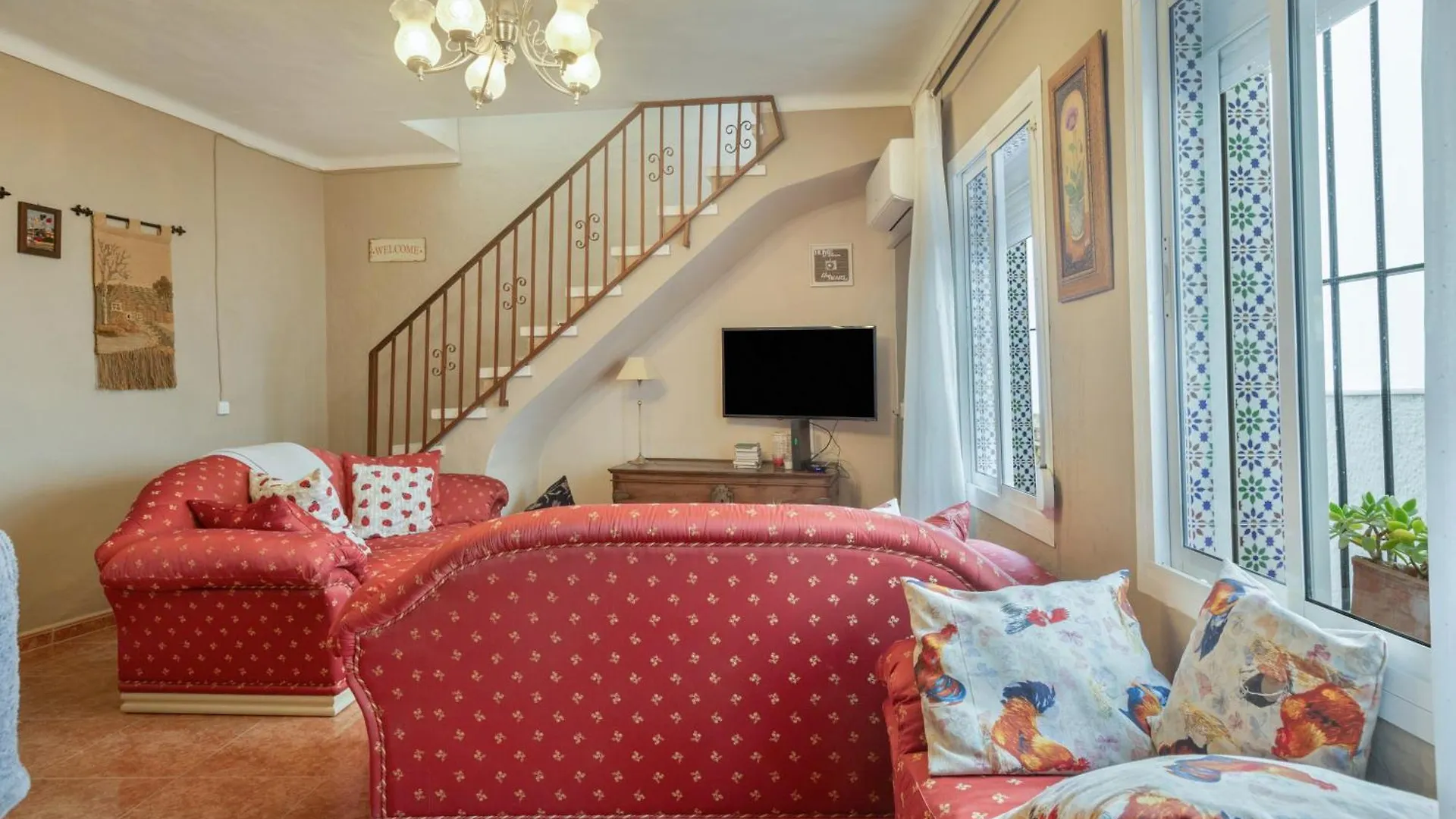 Casa Linda Villa Guaro Holiday home